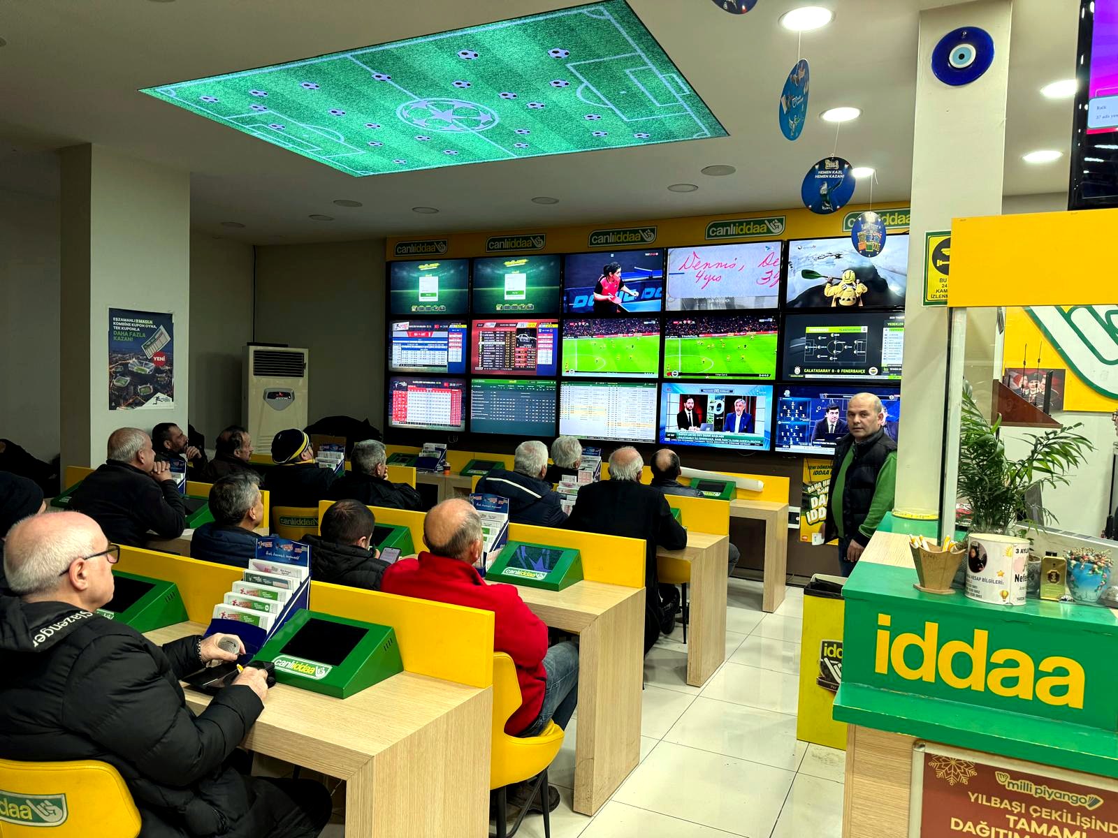 Karaca 44 maç izleme alanı